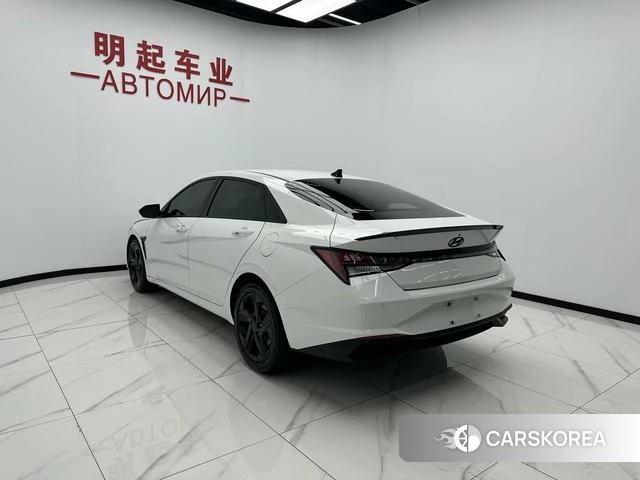 Hyundai Elantra id 4298265 из Китая 17