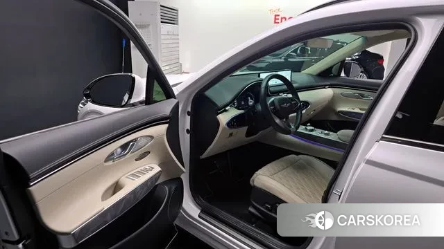 Genesis GV70 id 3507890 из Кореи 19