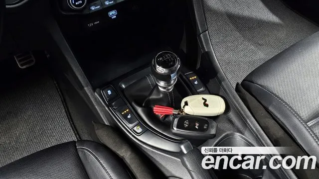 Hyundai Veloster (JS) id 2664568 из Кореи 19