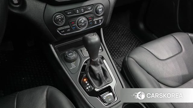 Jeep Cherokee (KL) id 3859992 из Кореи 19