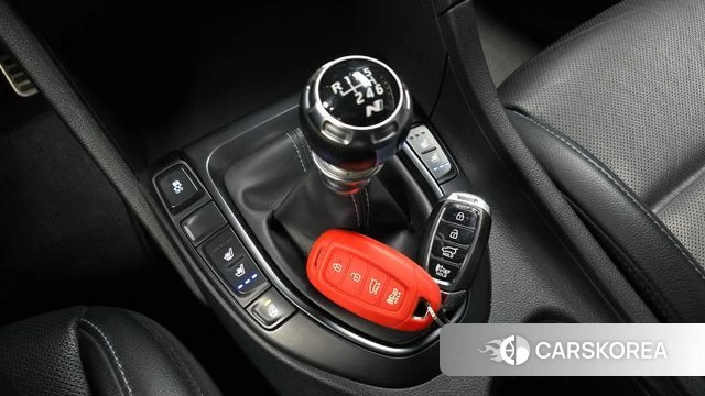 Hyundai Veloster (JS) id 3795562 из Кореи 19