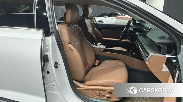 Hyundai Grandeur Hybrid (GN7) id 3841627 из Кореи 19