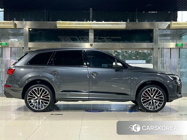 Audi SQ7 id 4291566 из Китая 27