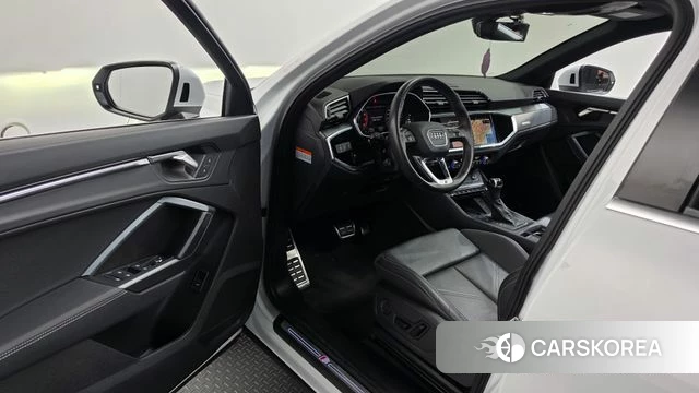 Audi Q3 (F3) id 4897933 из Кореи 34