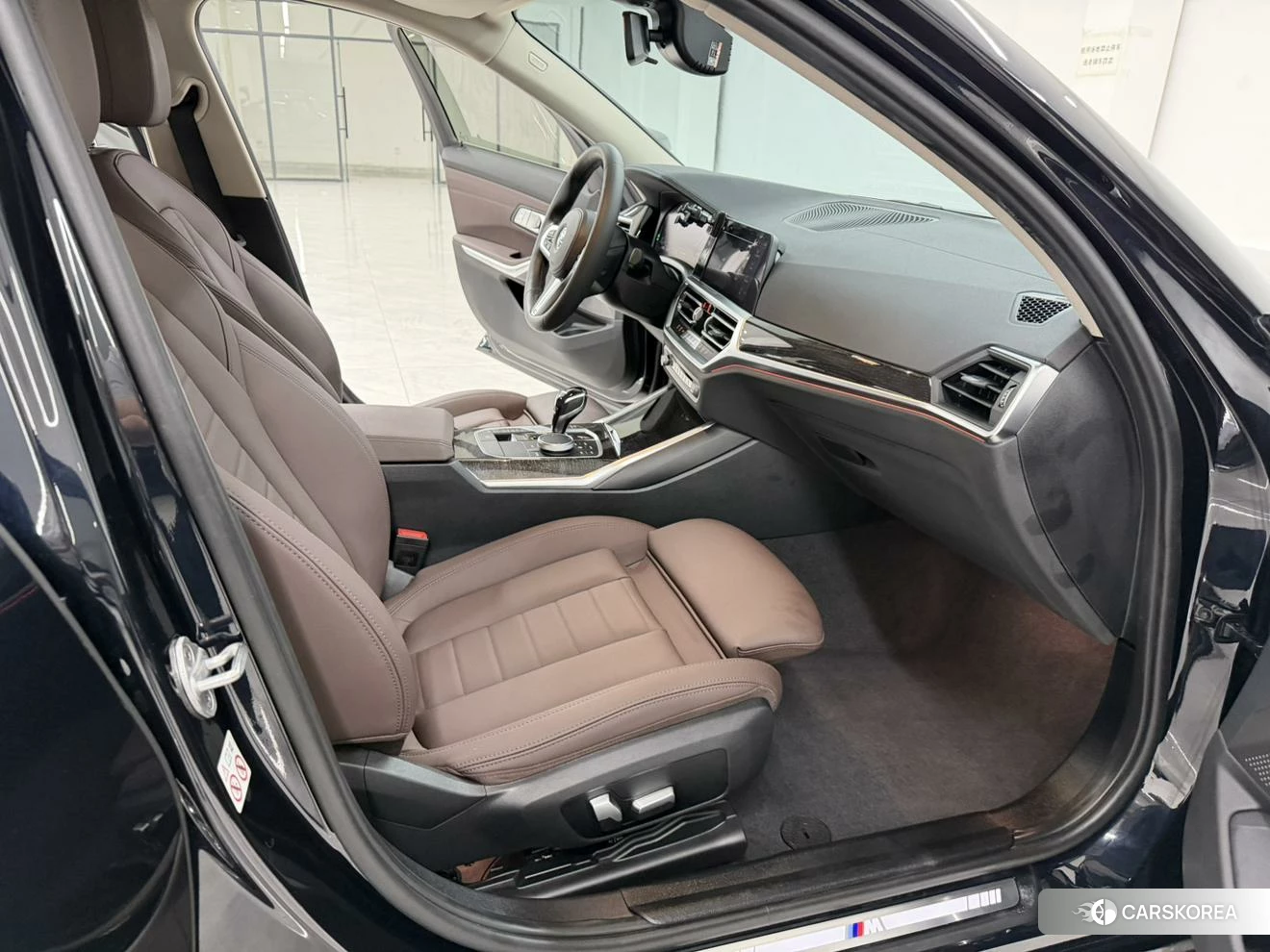 BMW 3 series id 4453116 из Китая 19