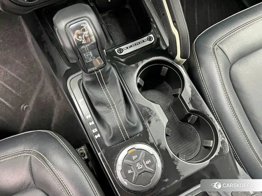Ford Mustang id 4664614 из Китая 22