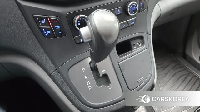 Hyundai The New Grand Starex id 3641491 из Кореи 19