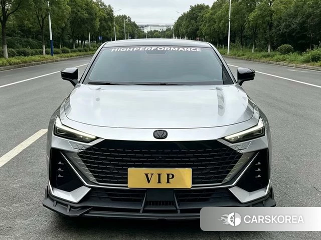 Chang'an UNI-V id 4380380 из Китая 9