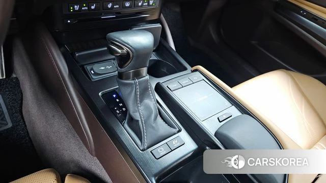 Lexus ES300h 7th generation id 4285710 из Кореи 34