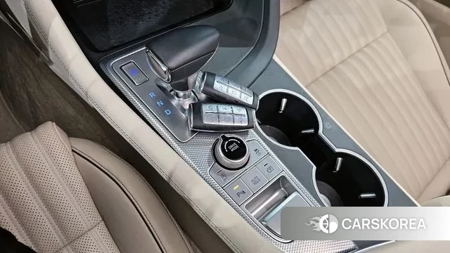 Genesis The New G70 id 3044138 из Кореи 19