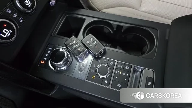 Land Rover Discovery 5 id 3045437 из Кореи 19