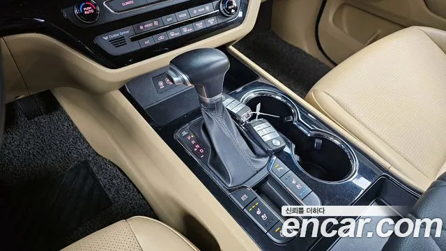 Kia The New Carnival id 2370143 из Кореи 19