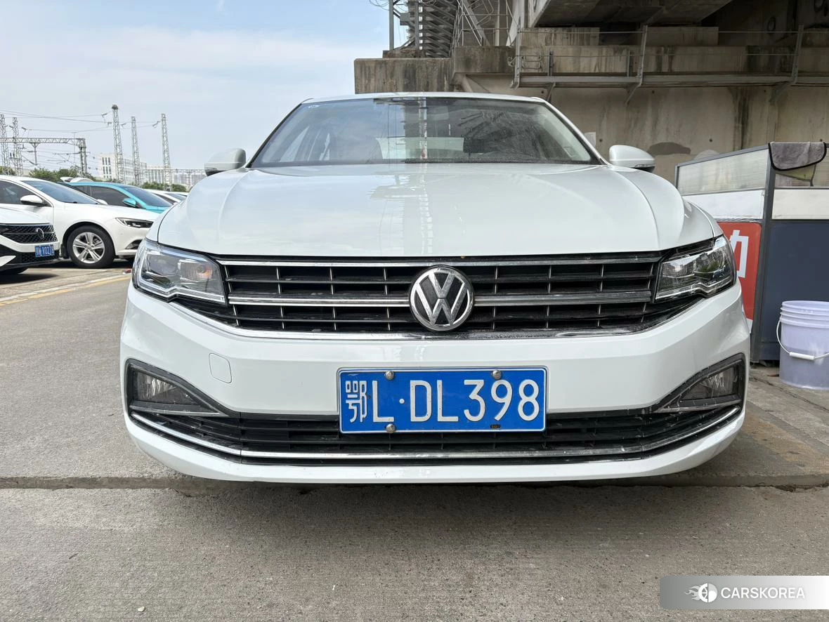 Volkswagen Bora id 4440601 из Китая 9