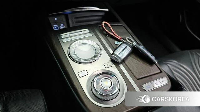 Genesis G80 (RG3) id 3828329 из Кореи 19