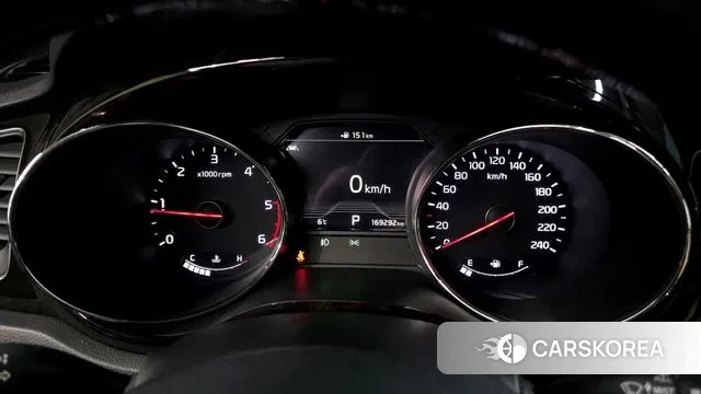 Kia The New Carnival id 3568557 из Кореи 19