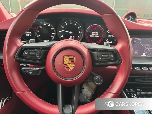 Porsche 911(992) id 3268839 из Кореи 16