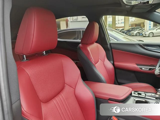 Lexus NX id 4262012 из Китая 11