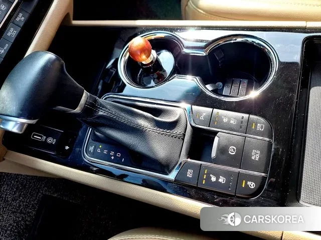 Kia The New Carnival id 3622287 из Кореи 17