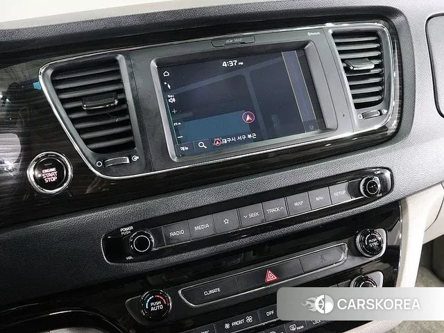 Kia The New Carnival id 3687326 из Кореи 19