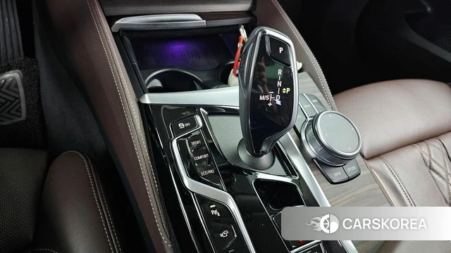 BMW 6 Series GT (G32) id 4535609 из Кореи 32