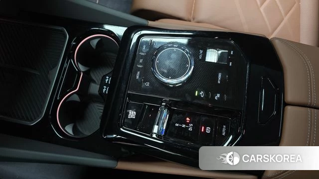 BMW 5 Series (G60) id 4515973 из Кореи 32