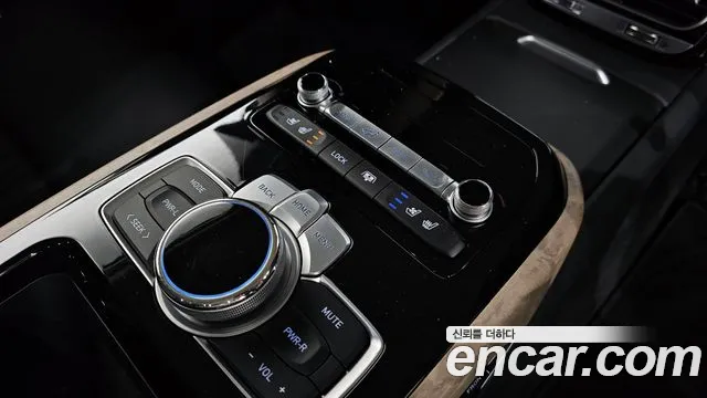 Genesis G90 id 2758357 из Кореи 19