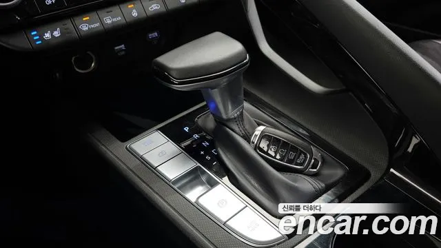 Hyundai Avante Hybrid (CN7) id 2697806 из Кореи 19