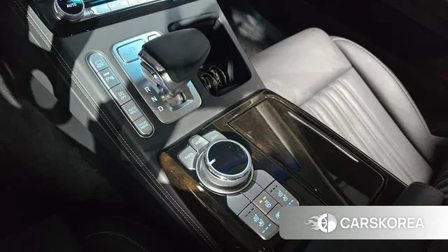 Genesis G90 id 3541143 из Кореи 19