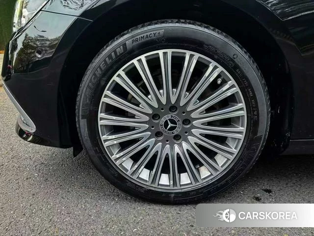 Mercedes-Benz E-class id 4278105 из Китая 22