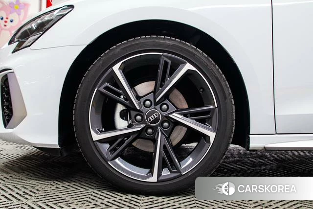 Audi A3 id 4290543 из Китая 25