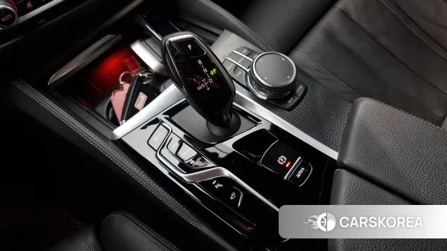 BMW 5 Series (G30) id 2894465 из Кореи 19