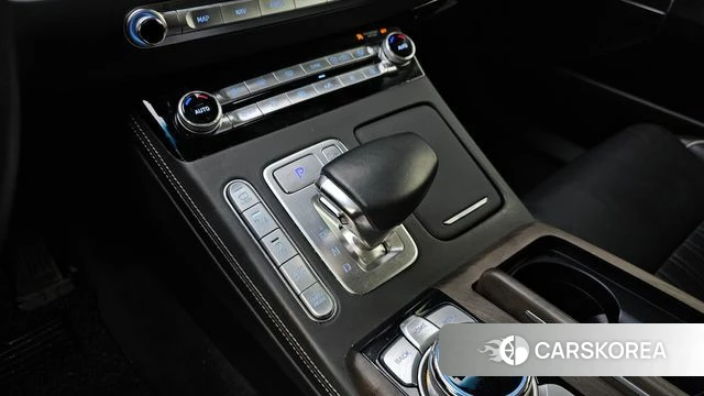 Genesis G90 id 4667498 из Кореи 34