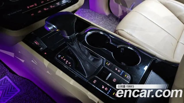 Kia The New Carnival id 2416167 из Кореи 19