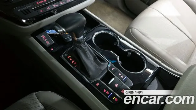 Kia The New Carnival id 2719726 из Кореи 19