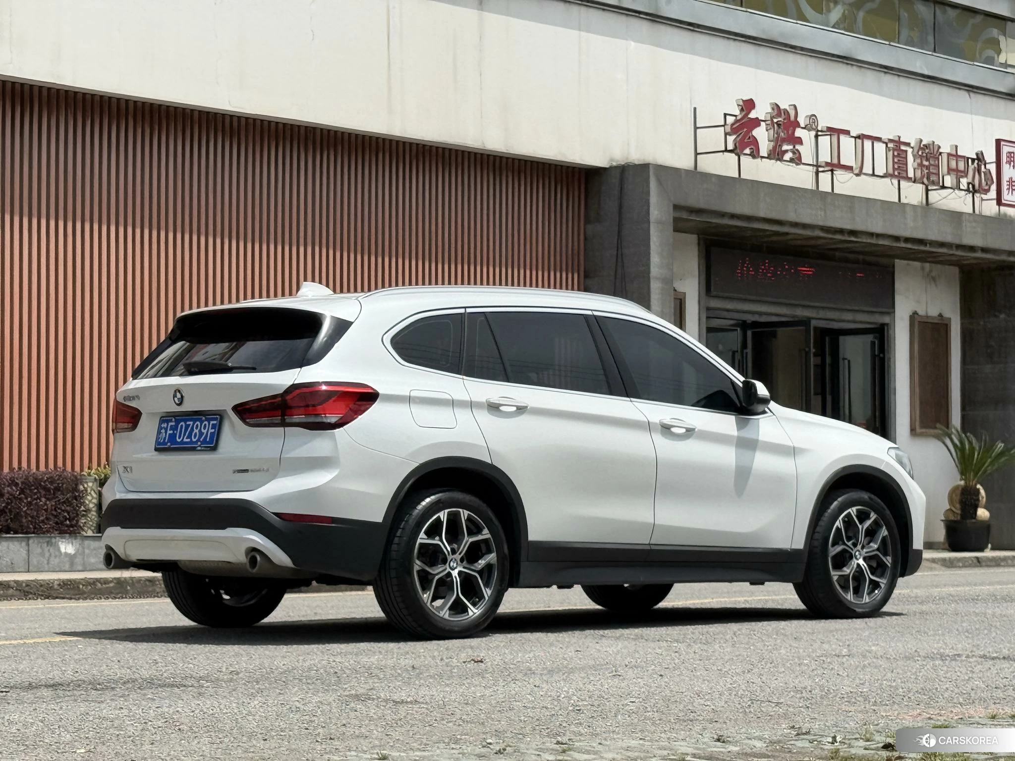 BMW X1 id 4452246 из Китая 15
