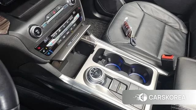 Ford Explorer 6th Generation id 3319105 из Кореи 19