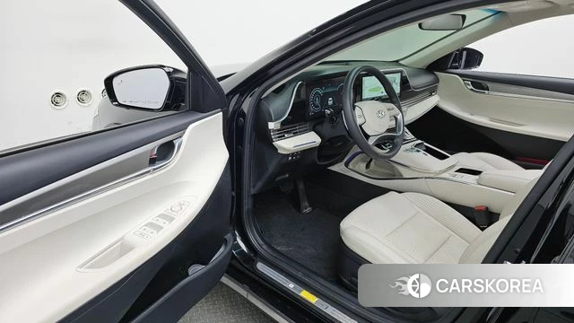 Hyundai The New Grandeur IG id 3842402 из Кореи 19