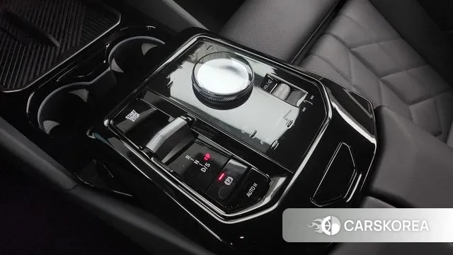 BMW 5 Series (G60) id 3420257 из Кореи 19