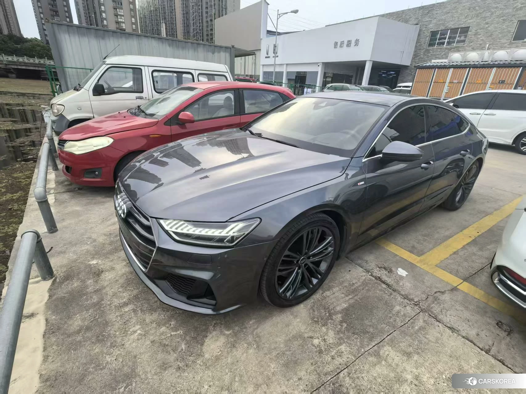 Audi A7 id 4454398 из Китая 9