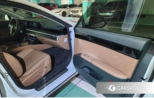 Hyundai Grandeur Hybrid (GN7) id 2998159 из Кореи 11