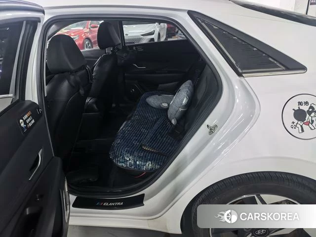 Hyundai Elantra id 4257825 из Китая 12
