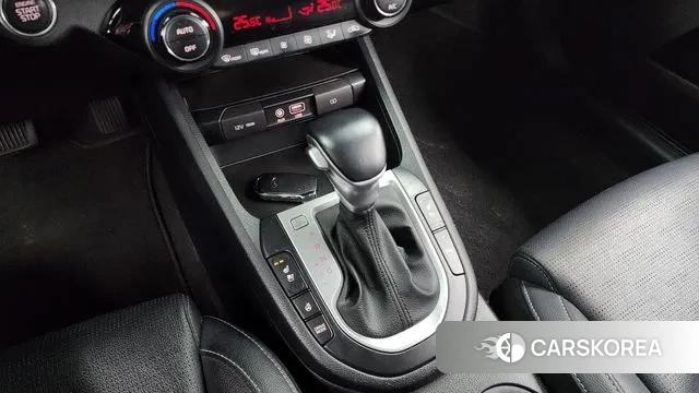 Kia Come New K3 id 3484977 из Кореи 19