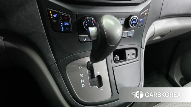 Hyundai The New Grand Starex id 4637506 из Кореи 30
