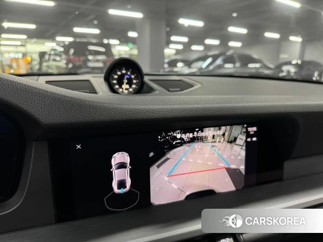 Porsche 911(992) id 4291751 из Кореи 16