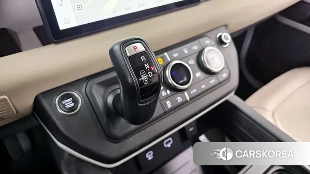 Land Rover Defender (L663) id 3524979 из Кореи 19