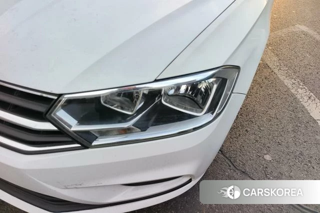 Volkswagen Bora id 4257288 из Китая 16