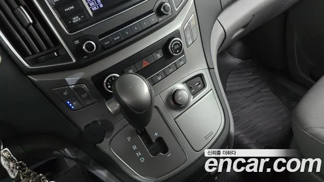 Hyundai The New Grand Starex id 2631881 из Кореи 19