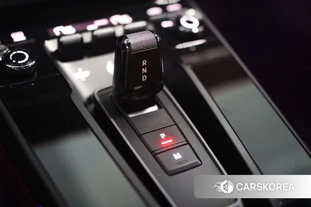 Porsche 911(992) id 2973362 из Кореи 19