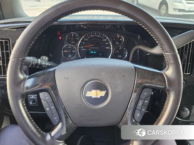 Chevrolet Express Van id 3853671 из Кореи 19