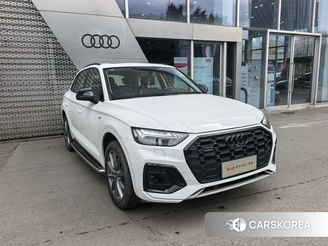 Audi Q5L id 4253385 из Китая 14